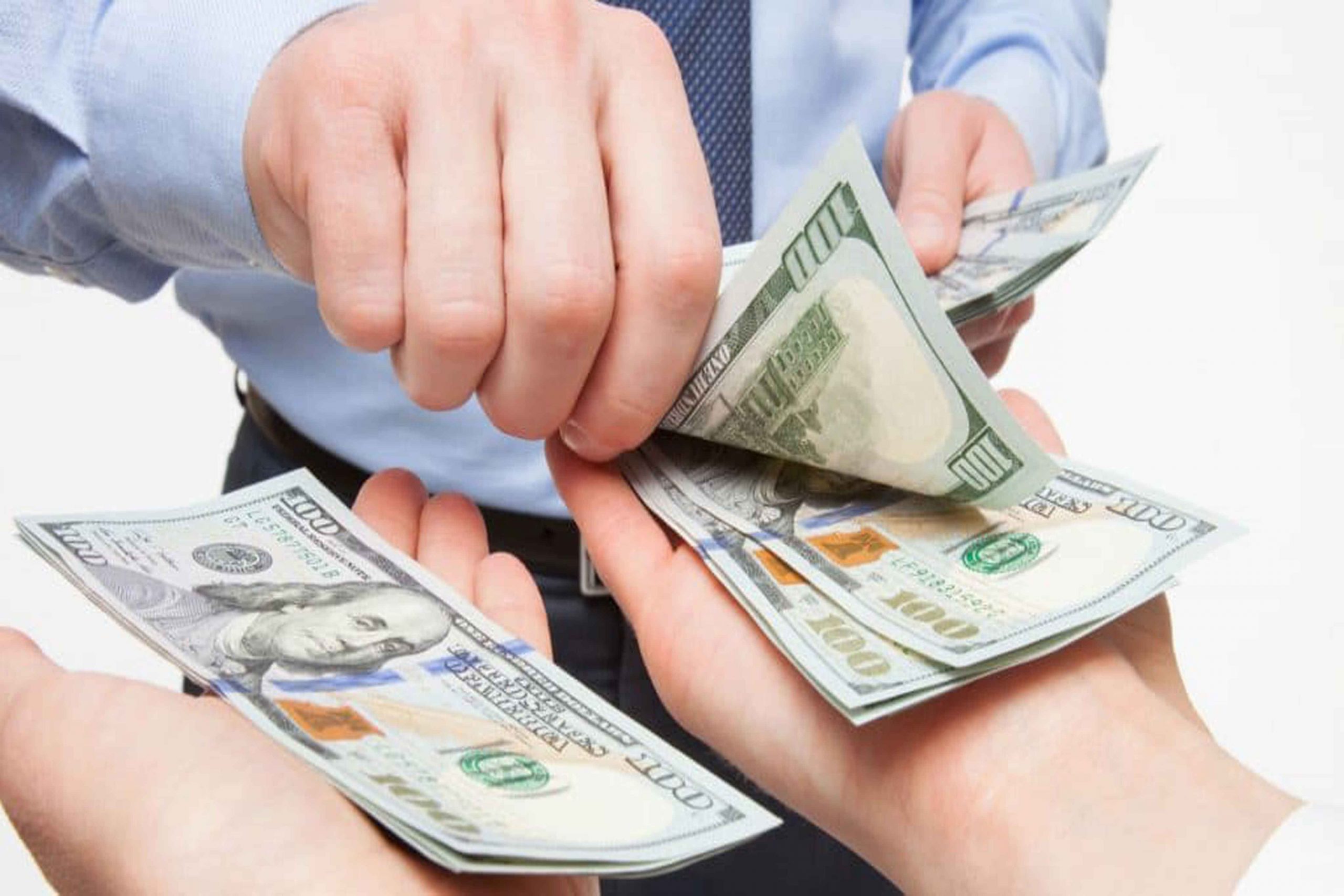 کاهش هزینه ها در طراحی فودکورت
